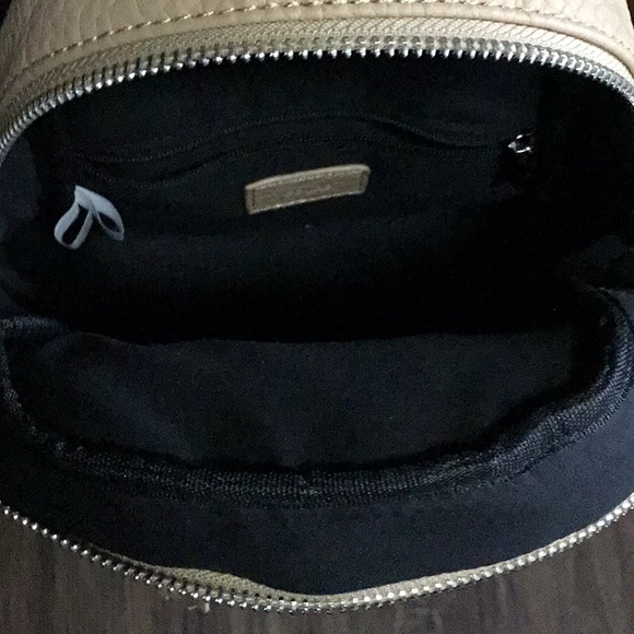 Cross body leather purse - Picture 2 of 4